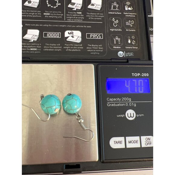 Turquoise Round Bead Dangle Earrings Silver Tone Hooks Lightweight 1.25" Estate - Picture 6 of 6